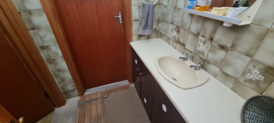 Commercial Property for Sale in Linkside Western Cape